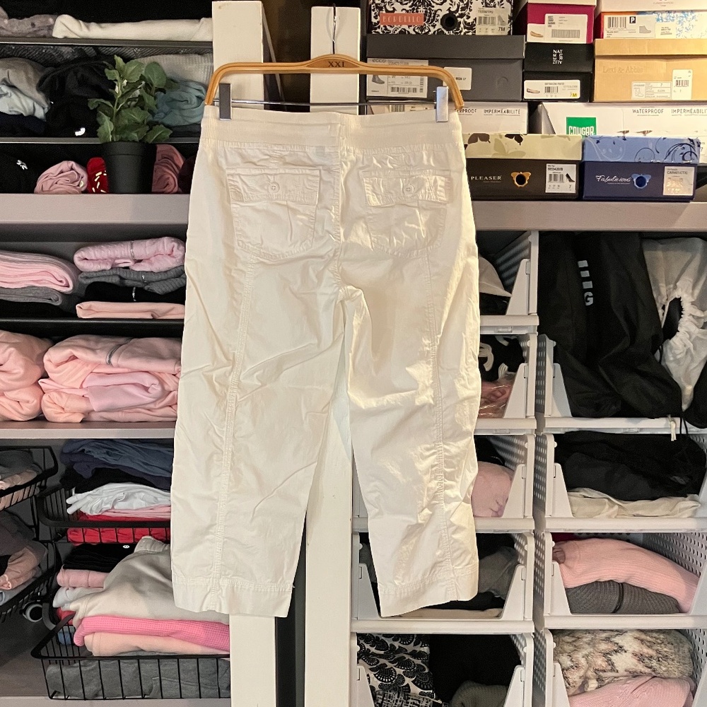 Tommy Hilfiger Vintage White Capris Pants